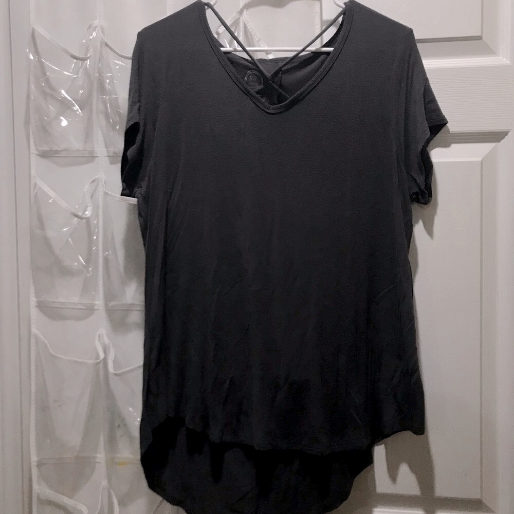 MAURICE’S WOMEN’S GREY SHIRT